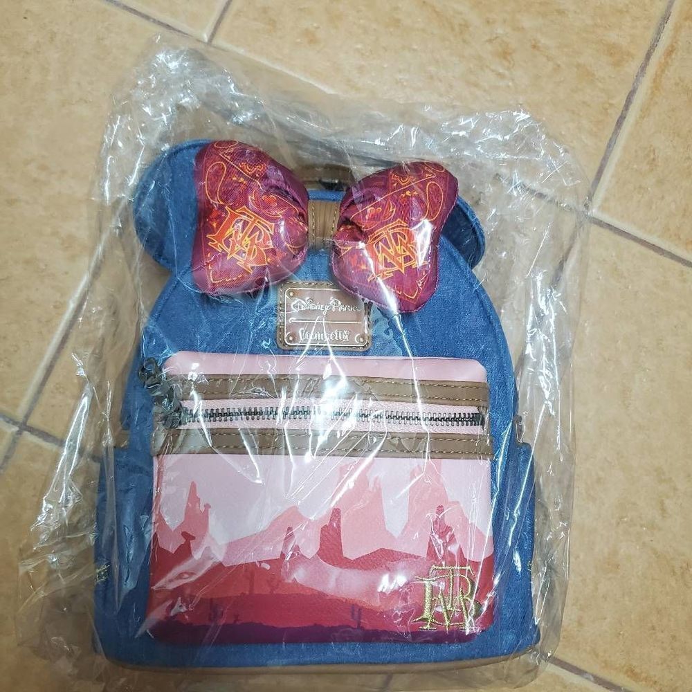 Disney Loungefly Main Attraction Minnie Mouse Big Thunder Mountain Mini Backpack